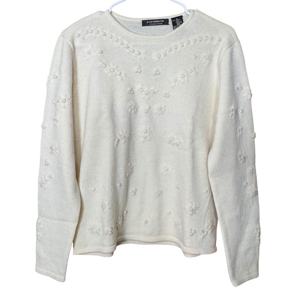Liz Claiborne Collection Sweaters - Liz Claiborne Collection Cream Merino Wool Sweater Beaded Floral Embroidered M